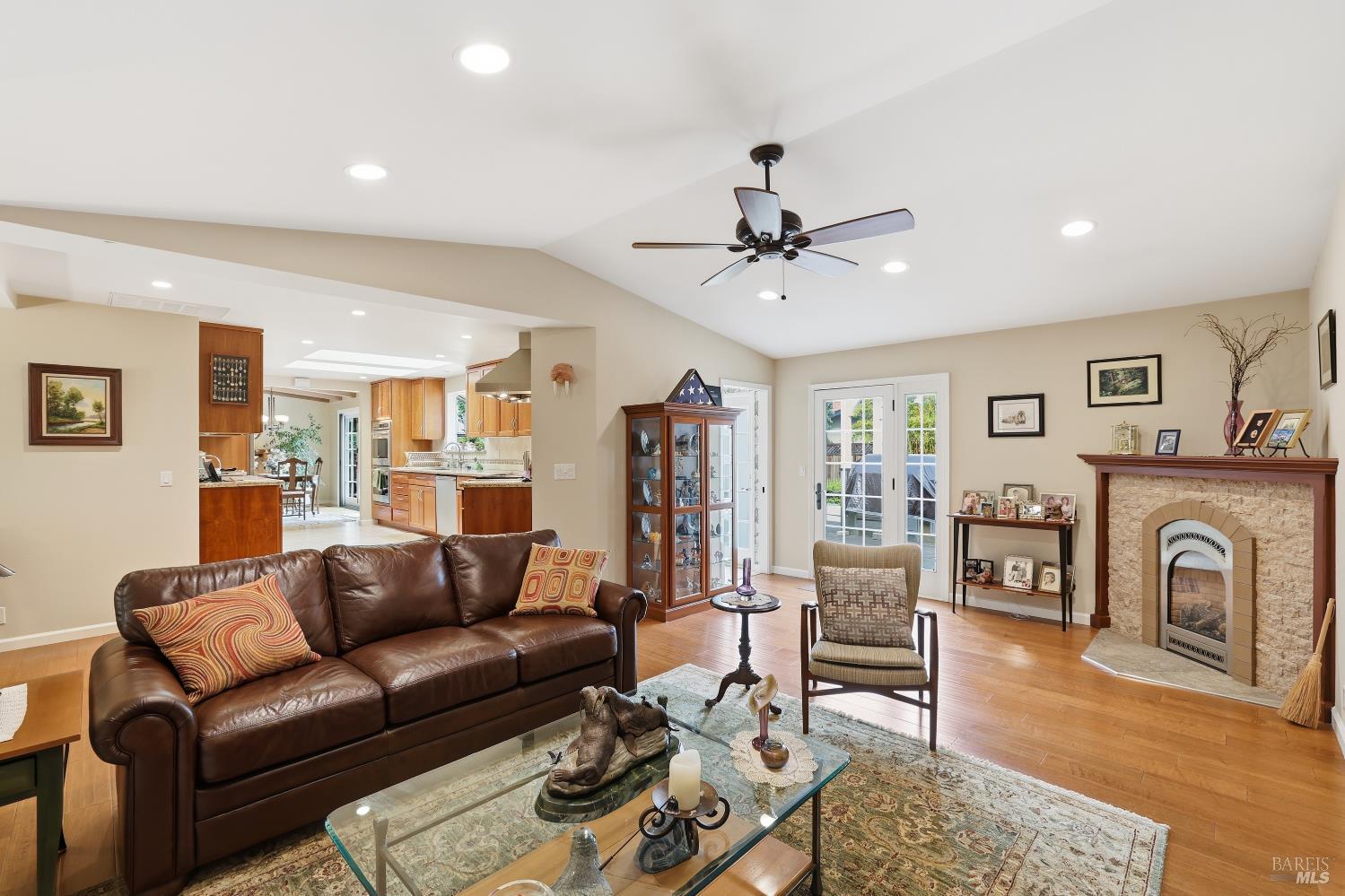 189 El Camino Corto Walnut Creek CA 94596