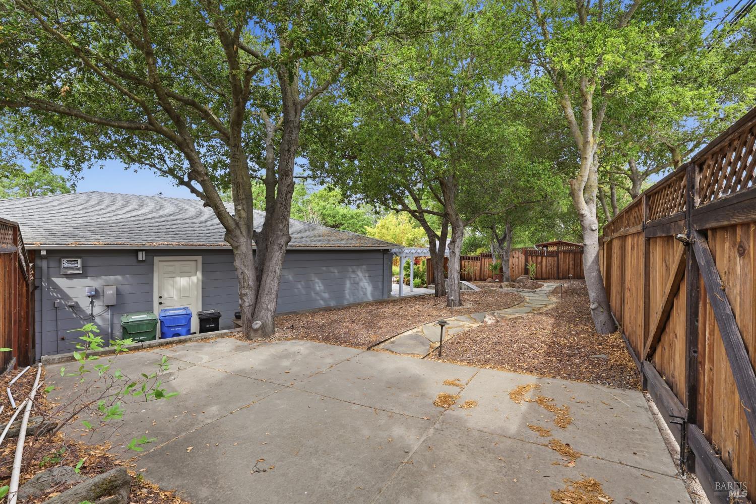 189 El Camino Corto Walnut Creek CA 94596
