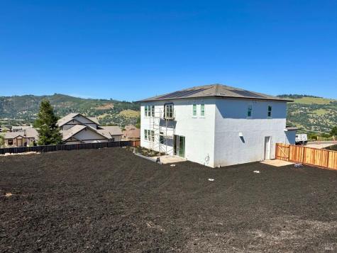 3911 Hansford Court Santa Rosa CA 95404