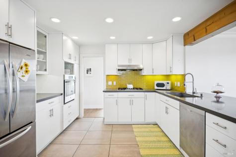 196 Oak Springs Drive San Anselmo CA 94960