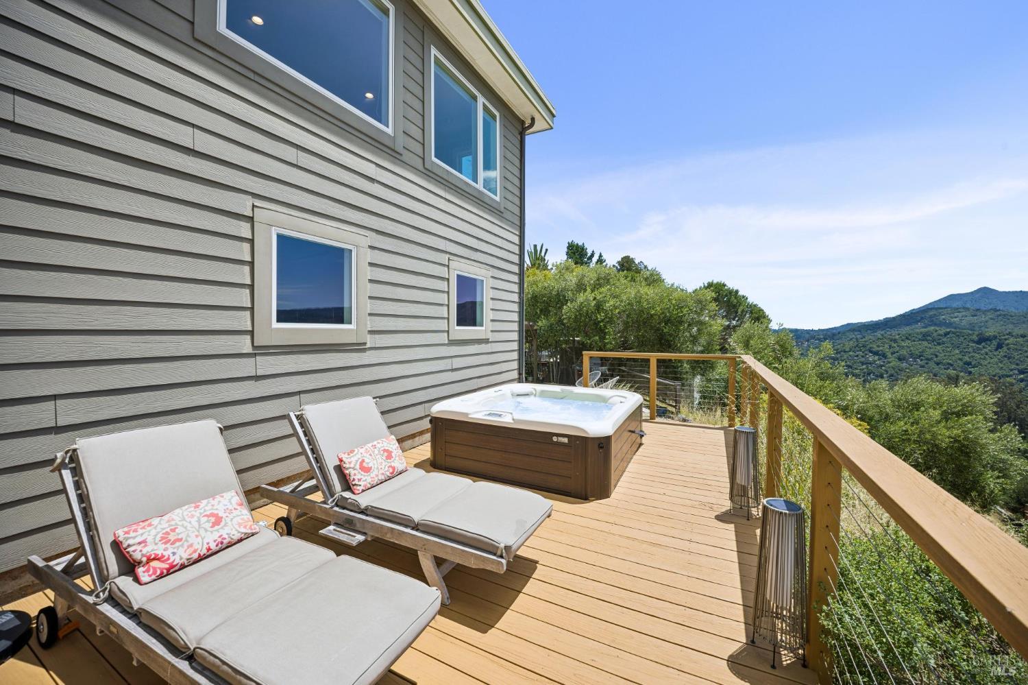 196 Oak Springs Drive San Anselmo CA 94960