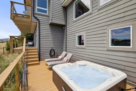 196 Oak Springs Drive San Anselmo CA 94960