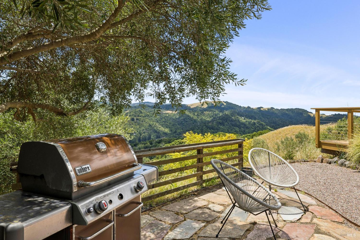 196 Oak Springs Drive San Anselmo CA 94960