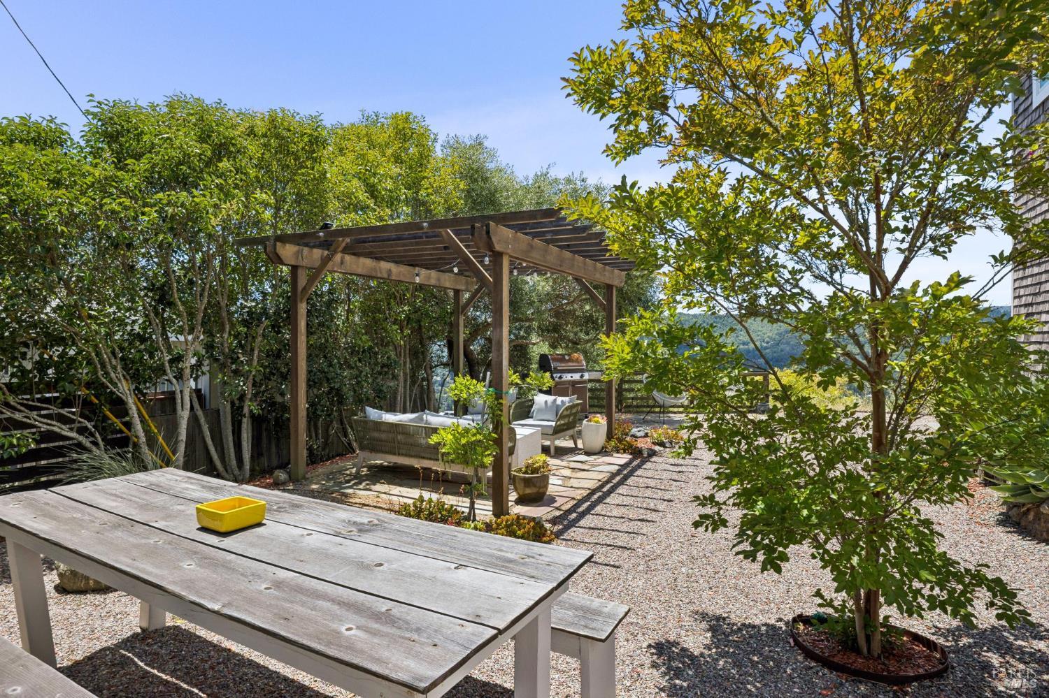 196 Oak Springs Drive San Anselmo CA 94960