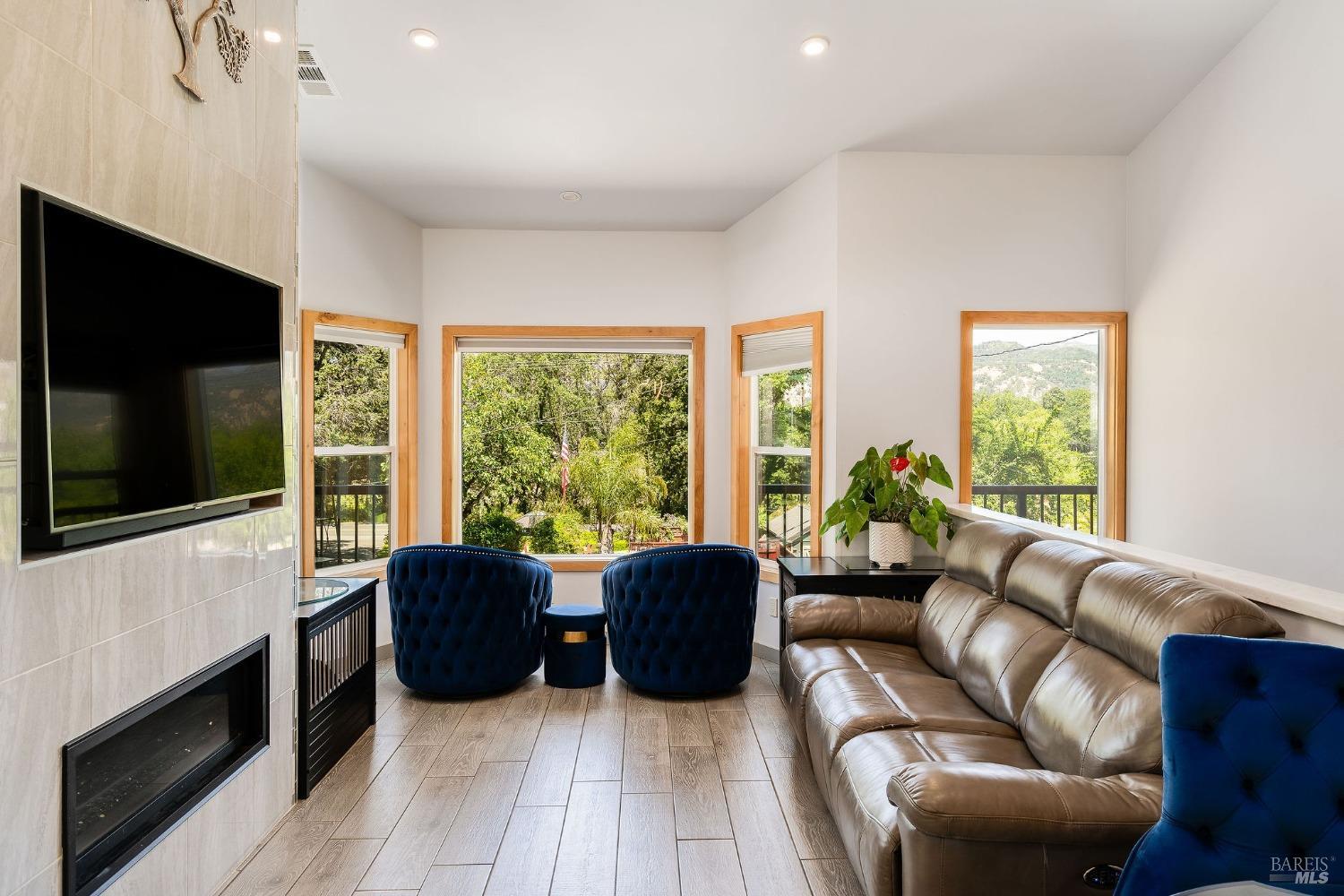 3037 Foothill Boulevard Calistoga CA 94515