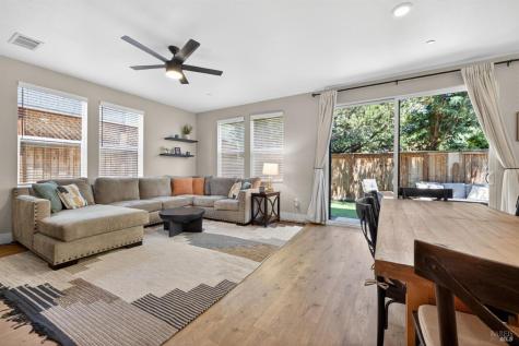 2215-2217 Versaro Drive Santa Rosa CA 95403