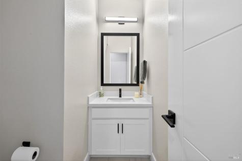 2215-2217 Versaro Drive Santa Rosa CA 95403