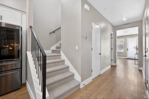 2215-2217 Versaro Drive Santa Rosa CA 95403