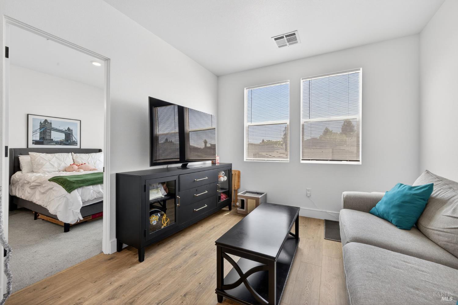2215-2217 Versaro Drive Santa Rosa CA 95403