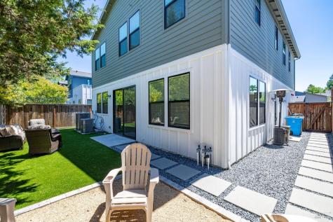 2215-2217 Versaro Drive Santa Rosa CA 95403
