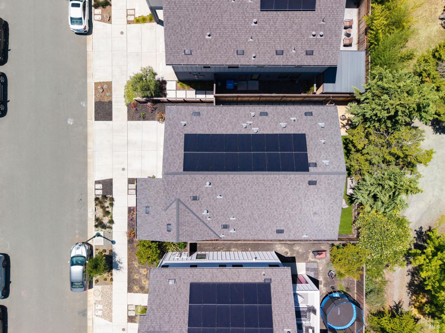 2215-2217 Versaro Drive Santa Rosa CA 95403