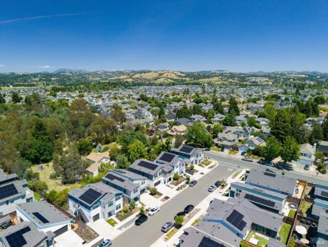 2215-2217 Versaro Drive Santa Rosa CA 95403