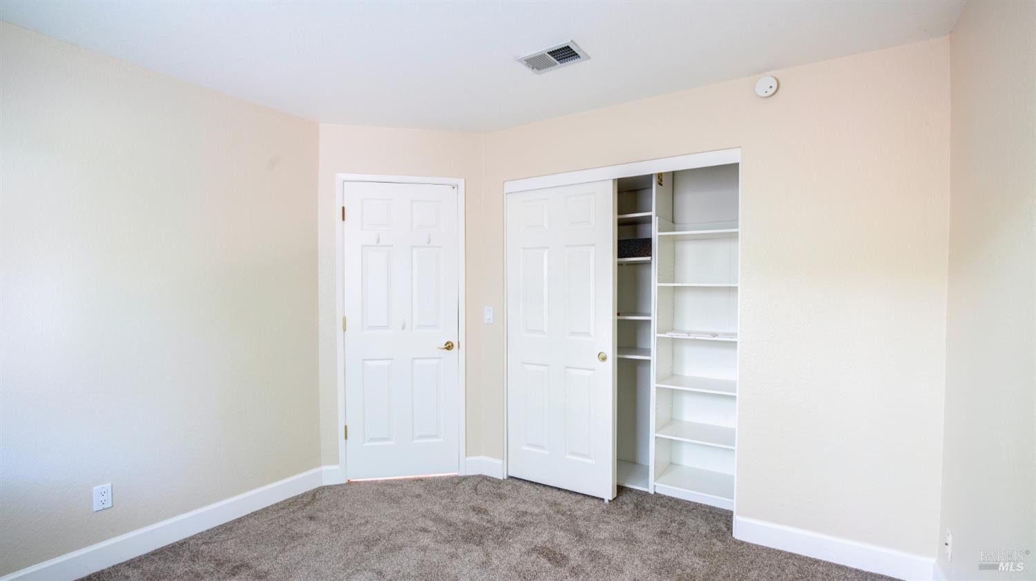596 Rambleton Drive Vacaville CA 95688
