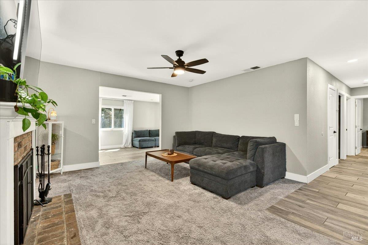 366 Trinity Drive Vacaville CA 95687