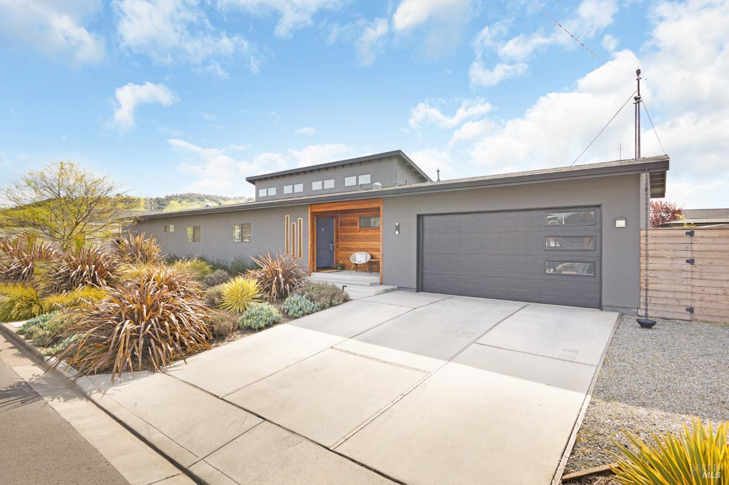 50 Brighton Court Santa Rosa CA 95403