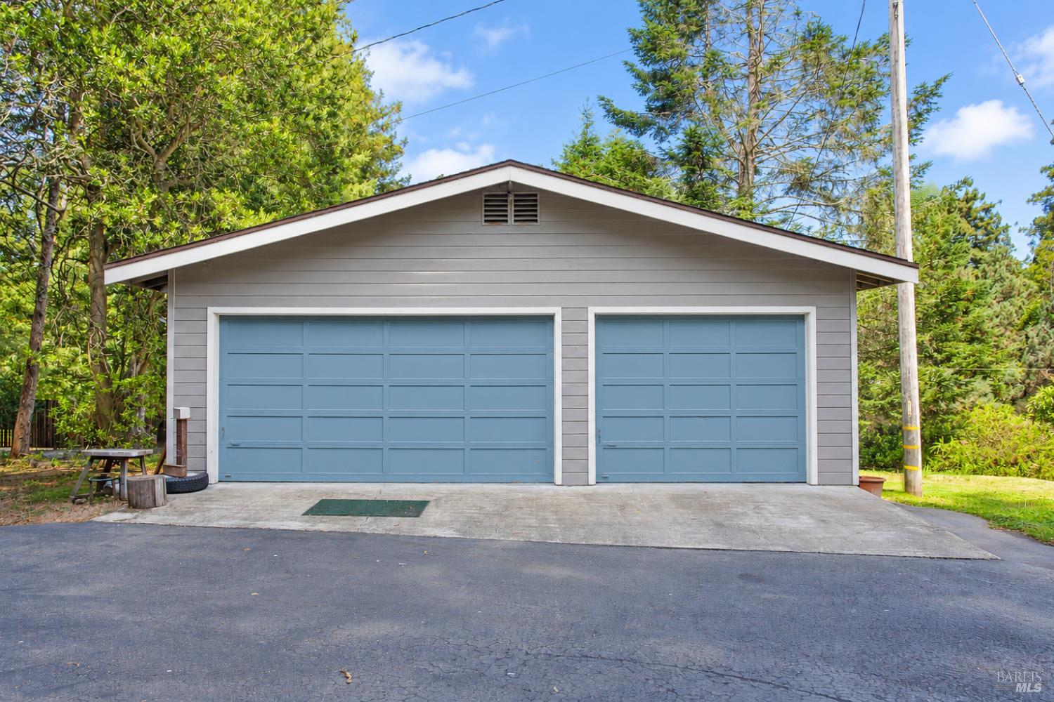 44111 Johnson Park Road Caspar CA 95420