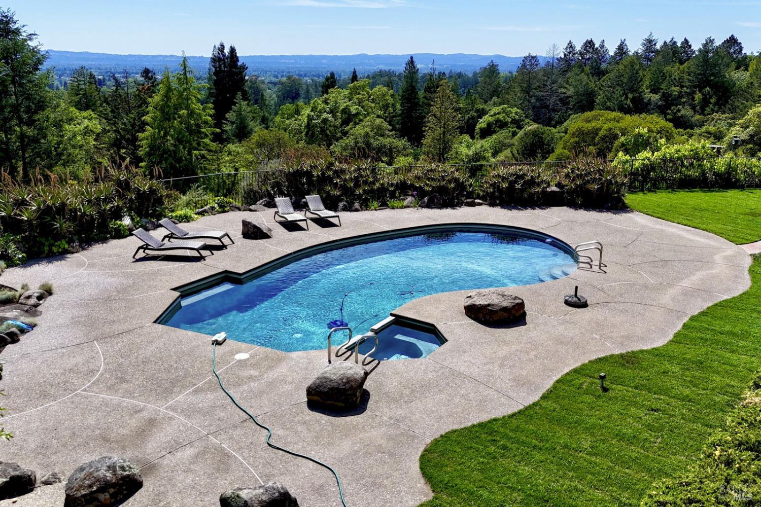 3975 Chanate Road Santa Rosa CA 95404