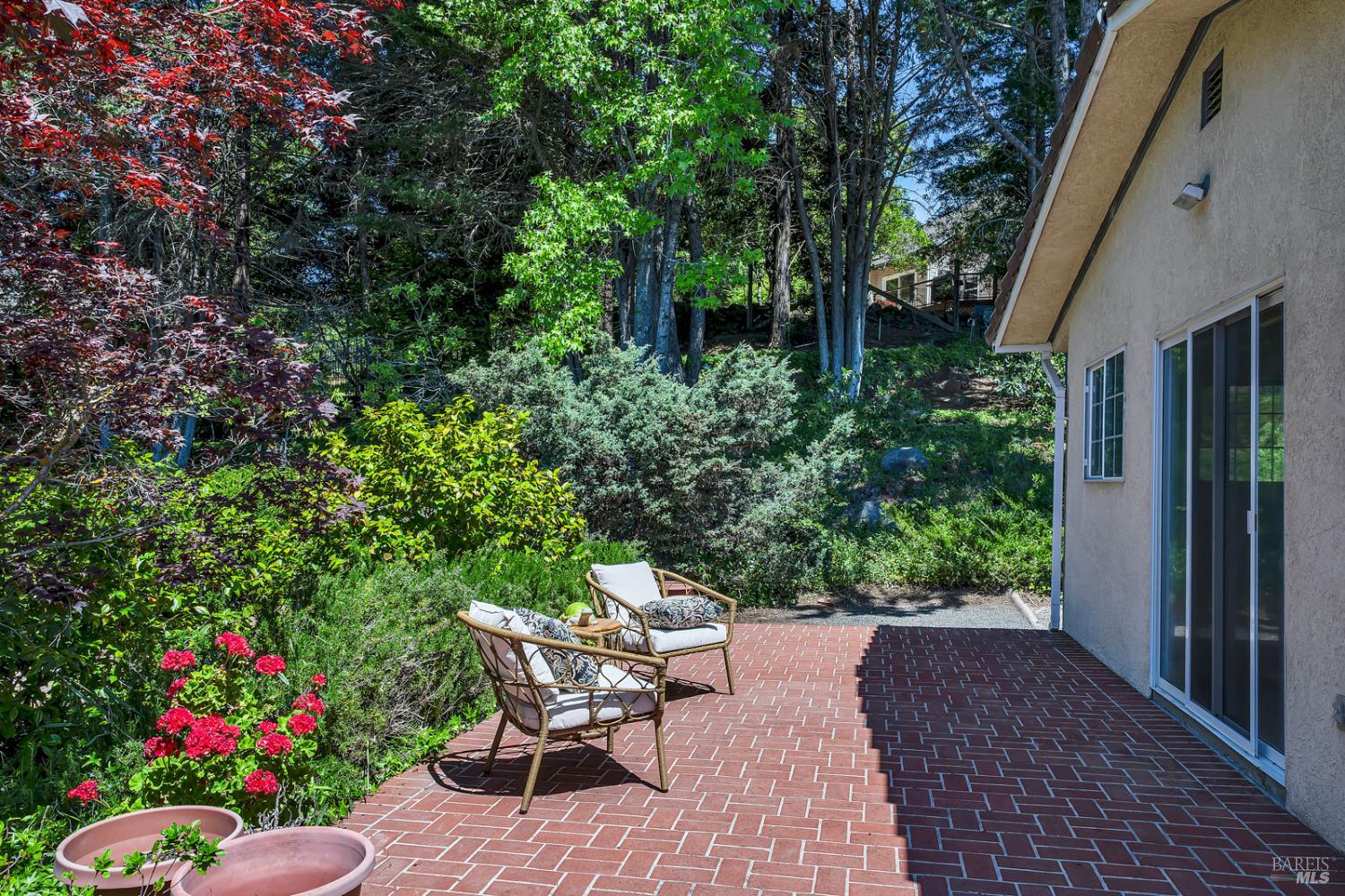 3975 Chanate Road Santa Rosa CA 95404