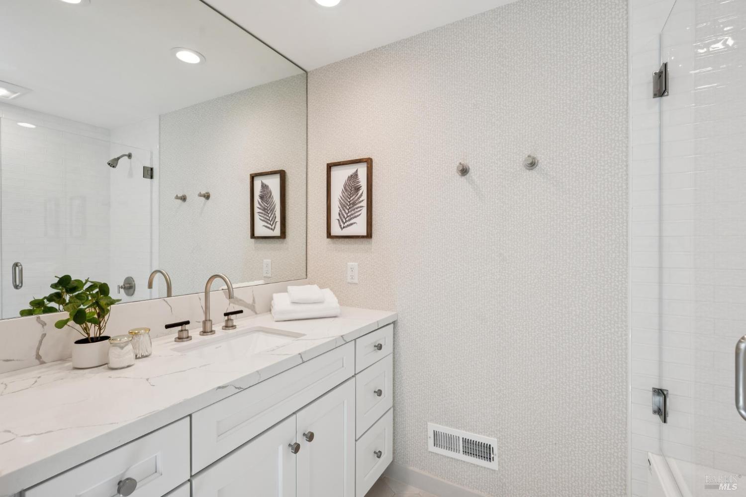 285 Country Club Drive Novato CA 94949