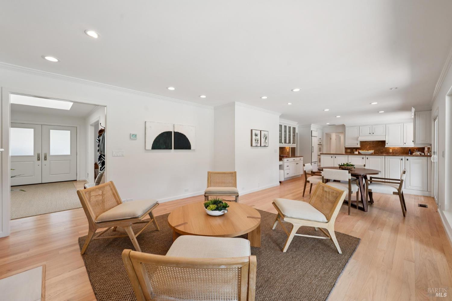 285 Country Club Drive Novato CA 94949