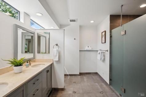285 Country Club Drive Novato CA 94949