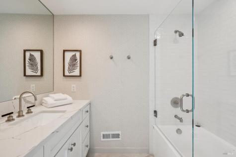 285 Country Club Drive Novato CA 94949