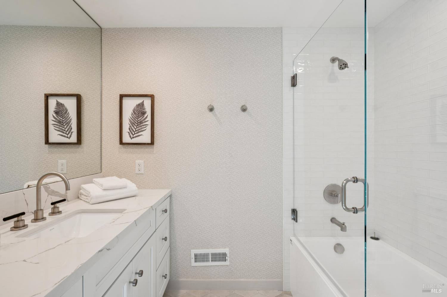285 Country Club Drive Novato CA 94949