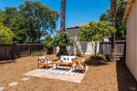 133-135 Sherman Street Healdsburg CA 95448
