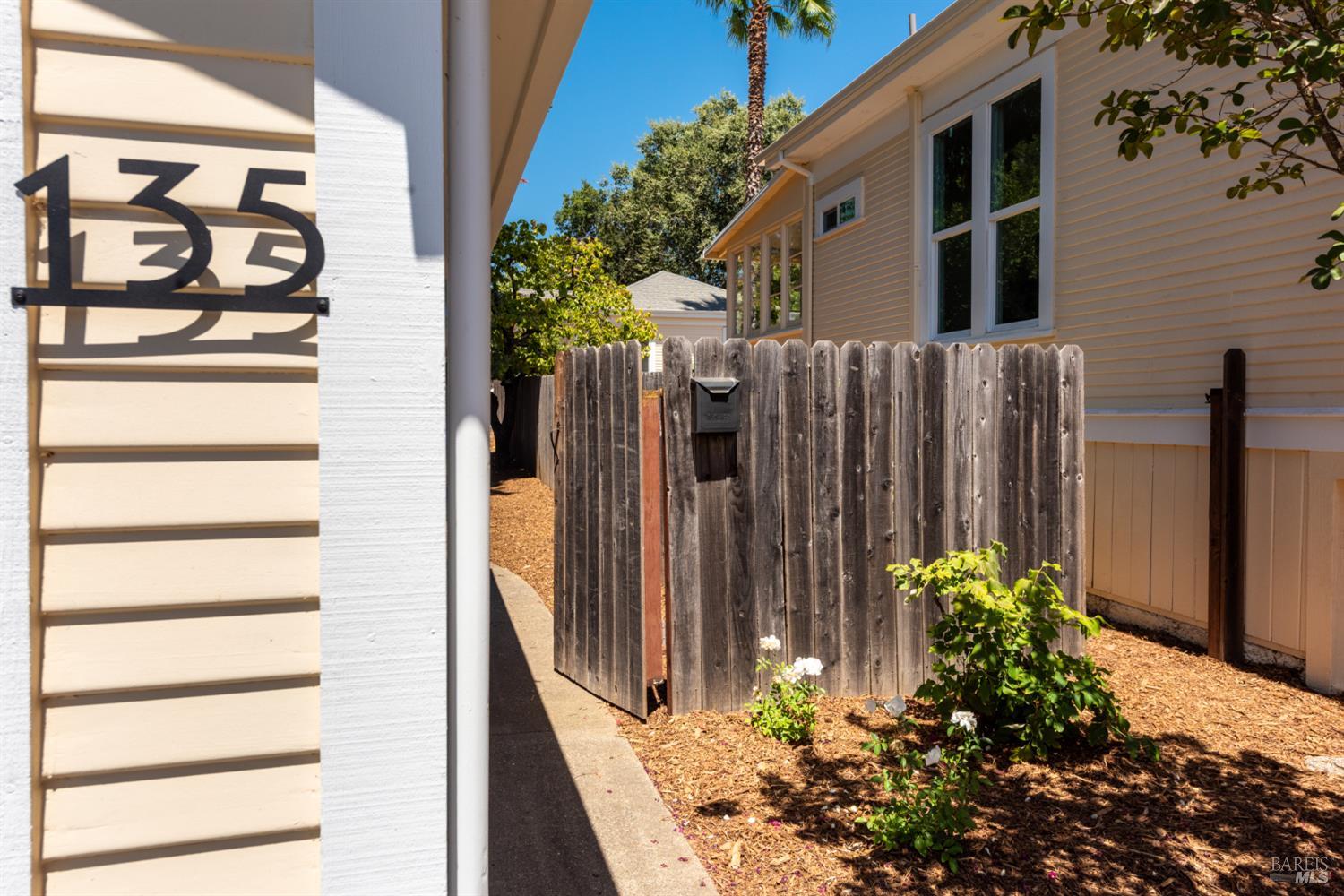 133-135 Sherman Street Healdsburg CA 95448