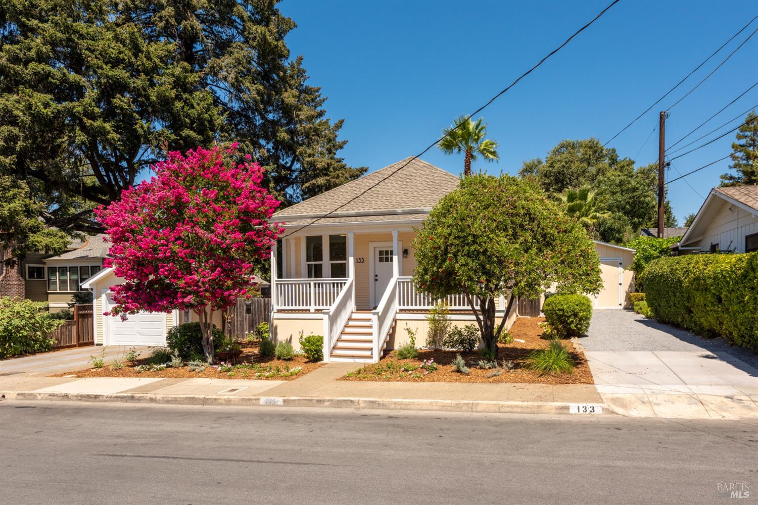 133-135 Sherman Street Healdsburg CA 95448