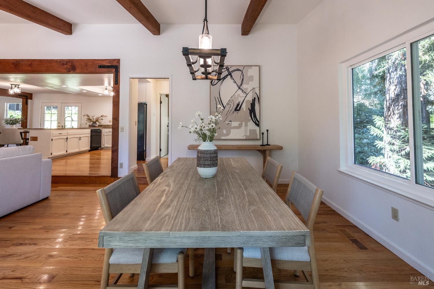 2097 Manzanita Avenue Santa Rosa CA 95404