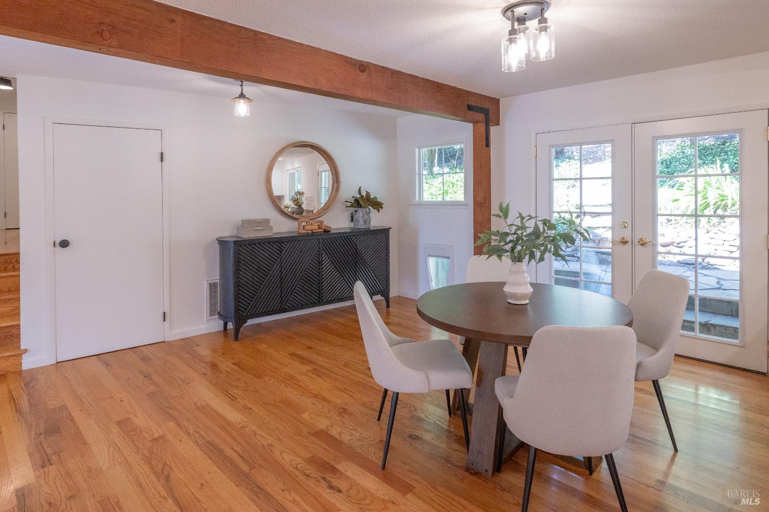 2097 Manzanita Avenue Santa Rosa CA 95404