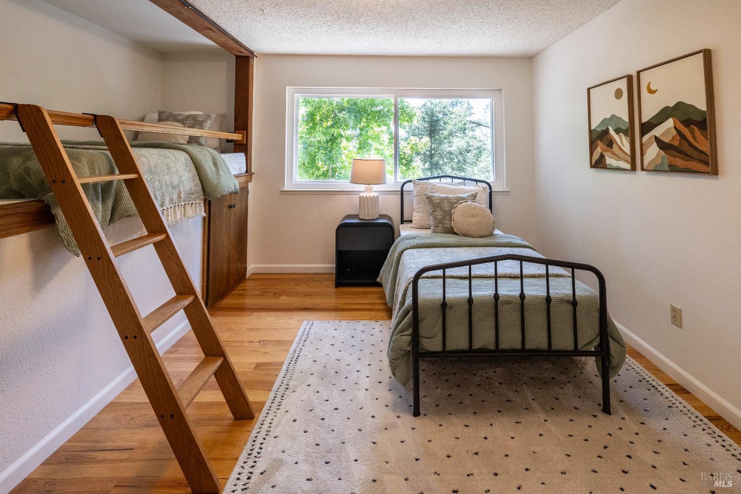 2097 Manzanita Avenue Santa Rosa CA 95404