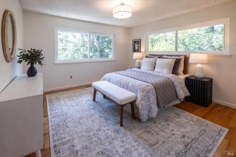 2097 Manzanita Avenue Santa Rosa CA 95404