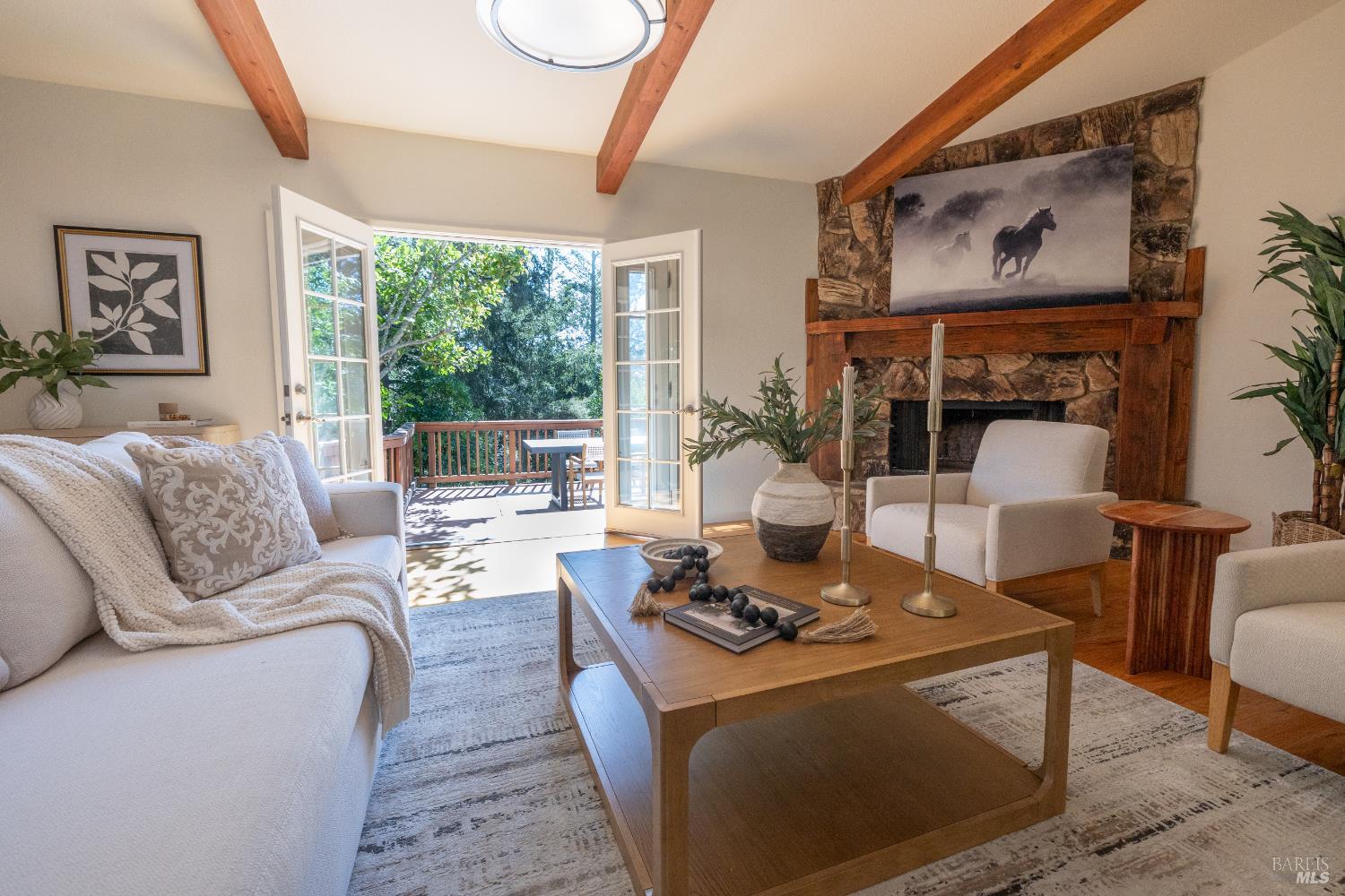 2097 Manzanita Avenue Santa Rosa CA 95404
