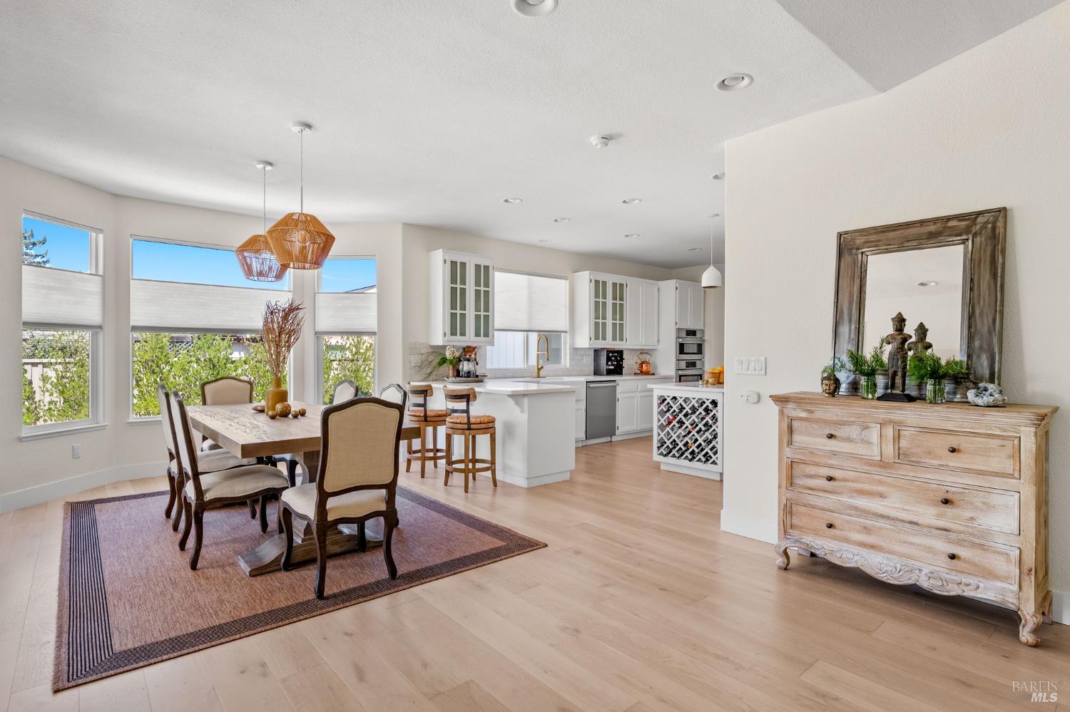 1586 Arrowhead Drive St. Helena CA 94574