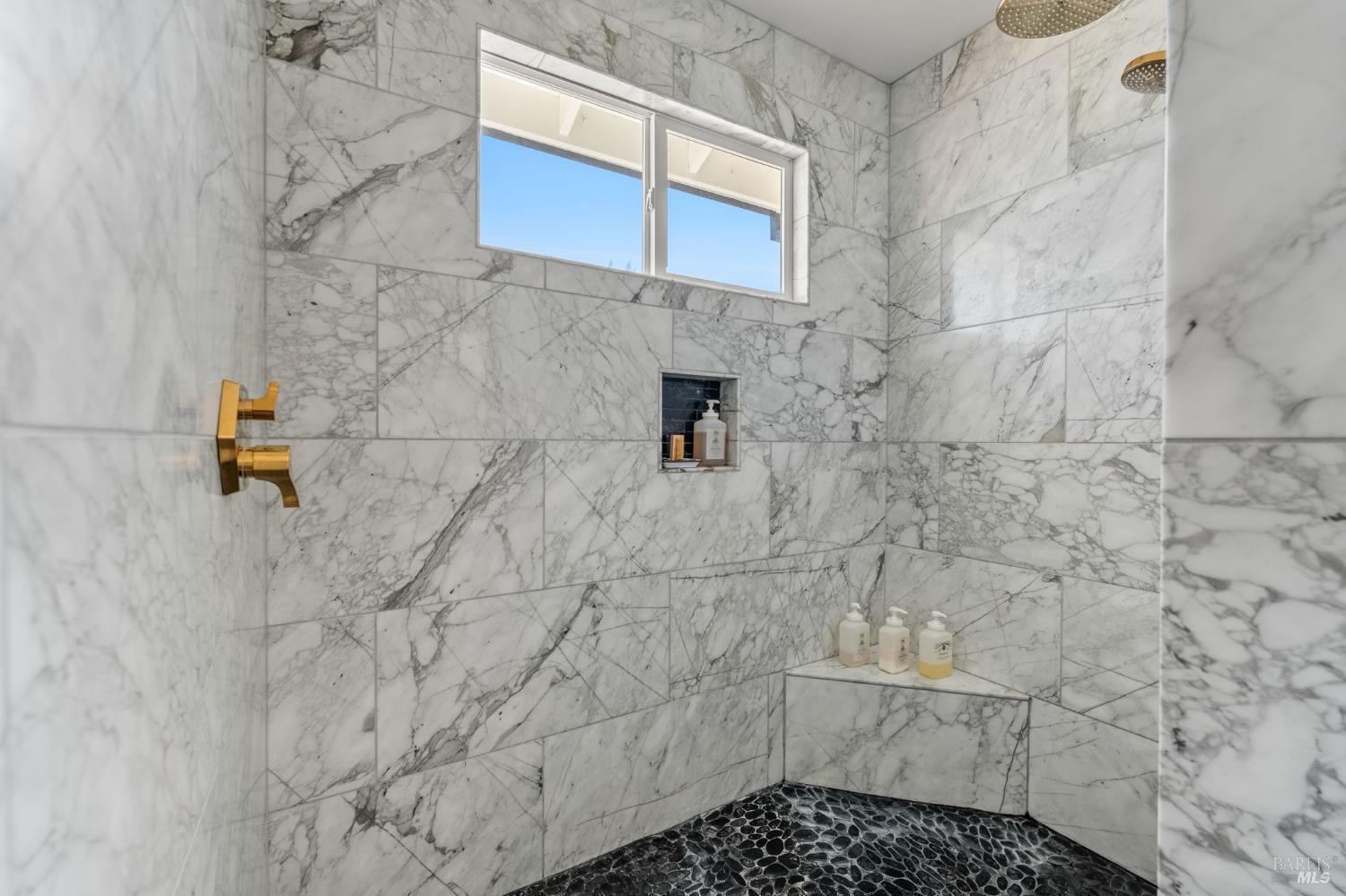 1586 Arrowhead Drive St. Helena CA 94574