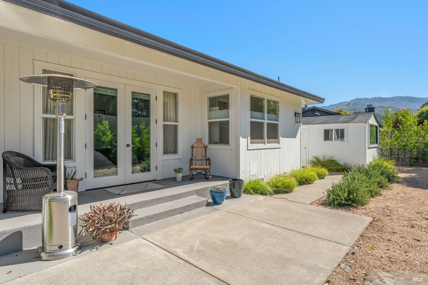 1586 Arrowhead Drive St. Helena CA 94574