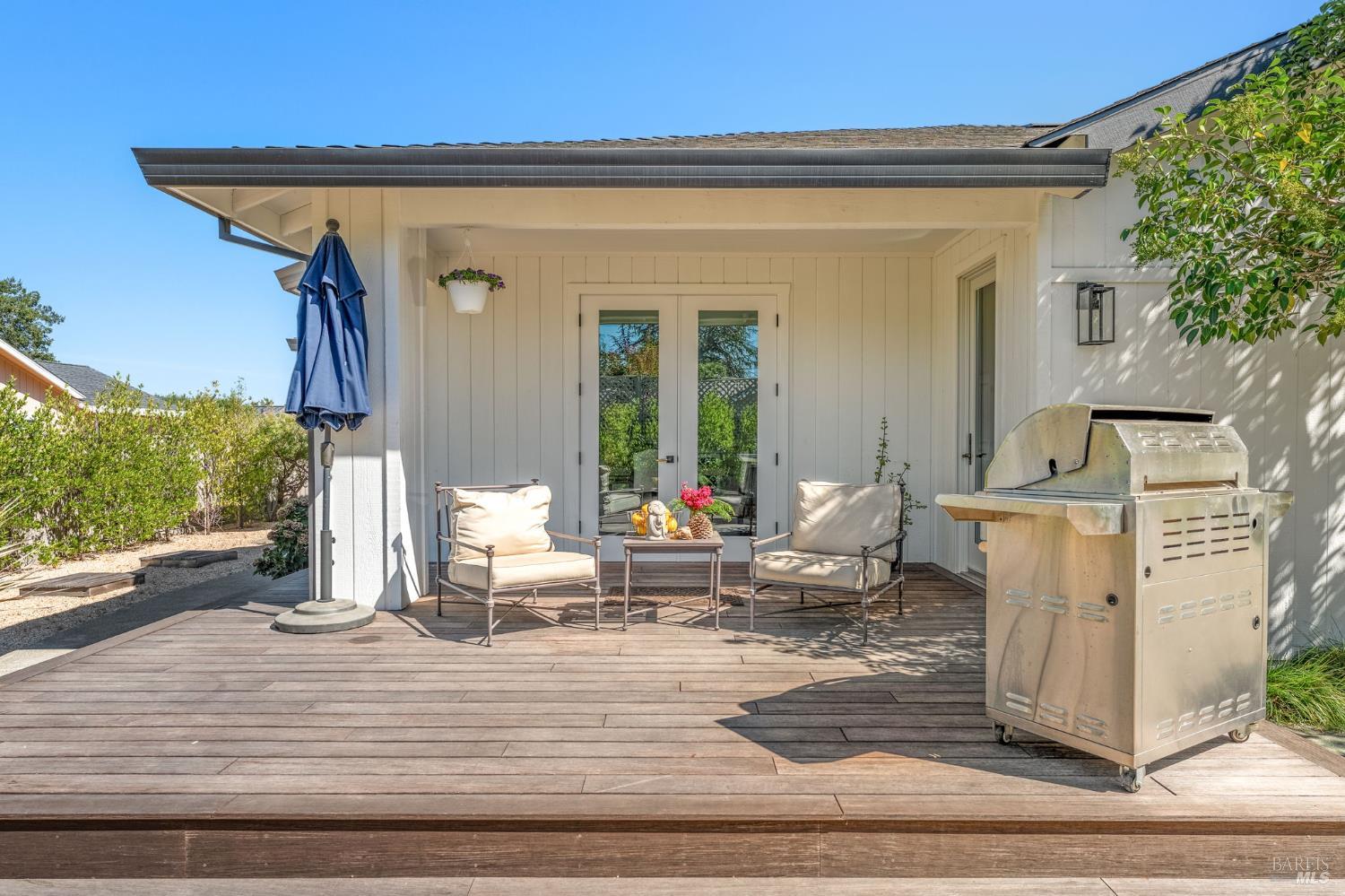 1586 Arrowhead Drive St. Helena CA 94574