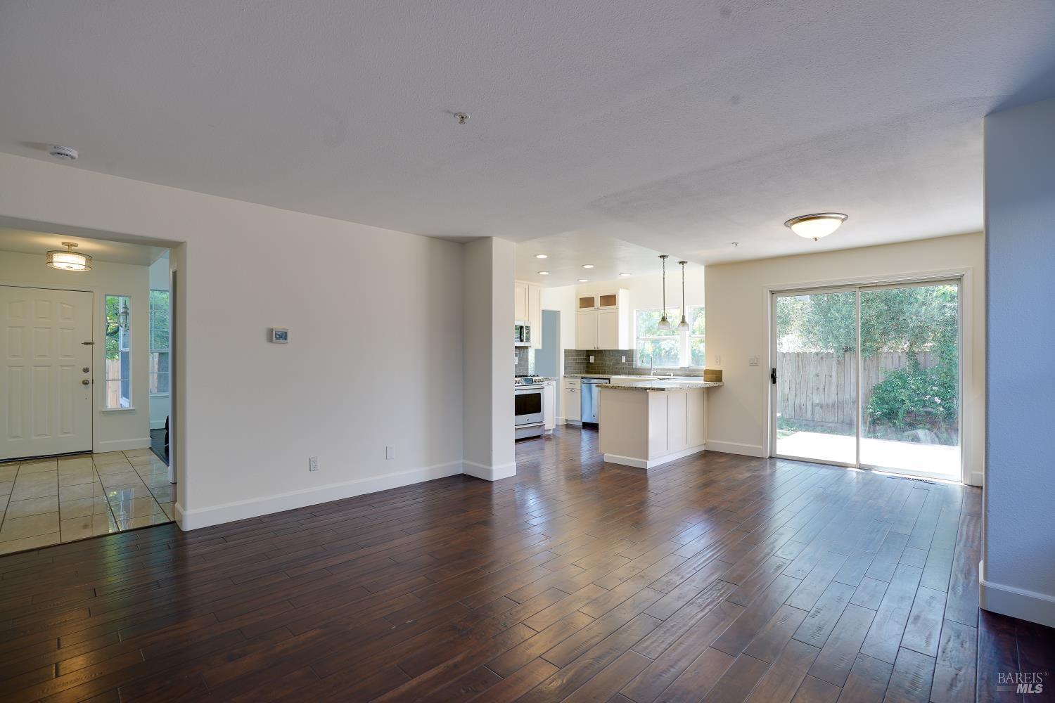 5 Ceriani Court Napa CA 94558