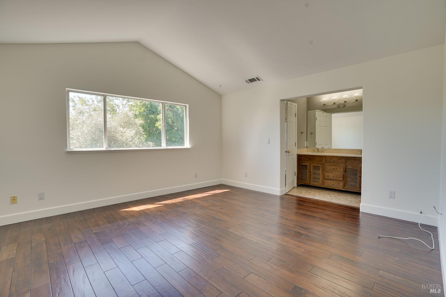 5 Ceriani Court Napa CA 94558