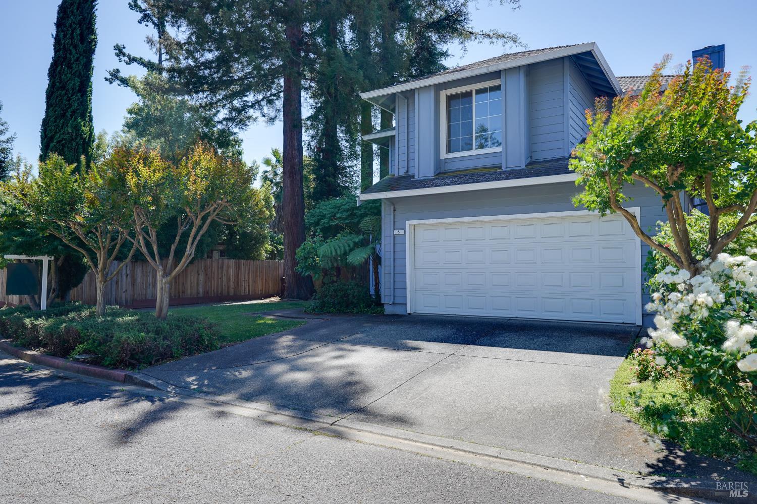 5 Ceriani Court Napa CA 94558