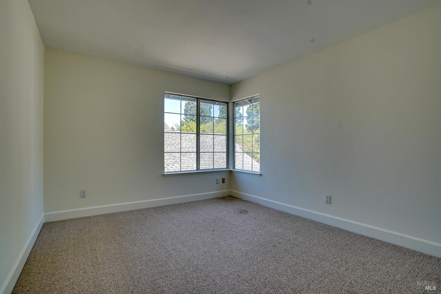 5 Ceriani Court Napa CA 94558