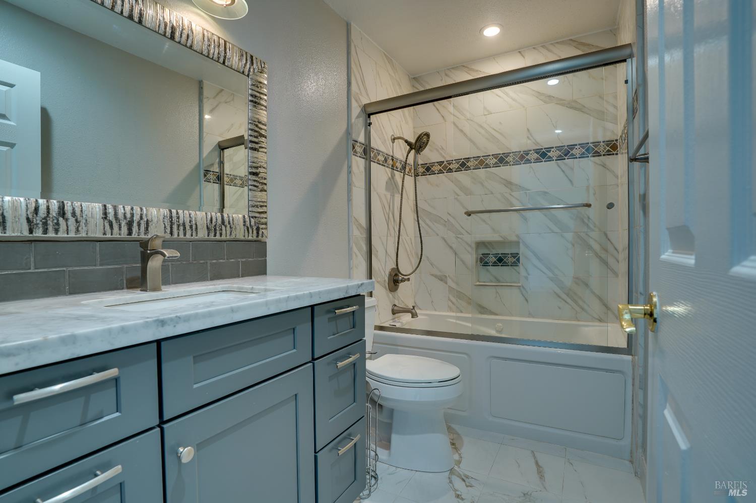 5 Ceriani Court Napa CA 94558