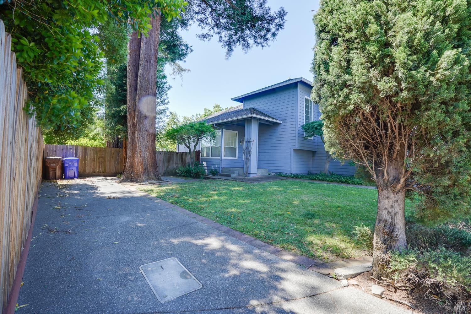 5 Ceriani Court Napa CA 94558