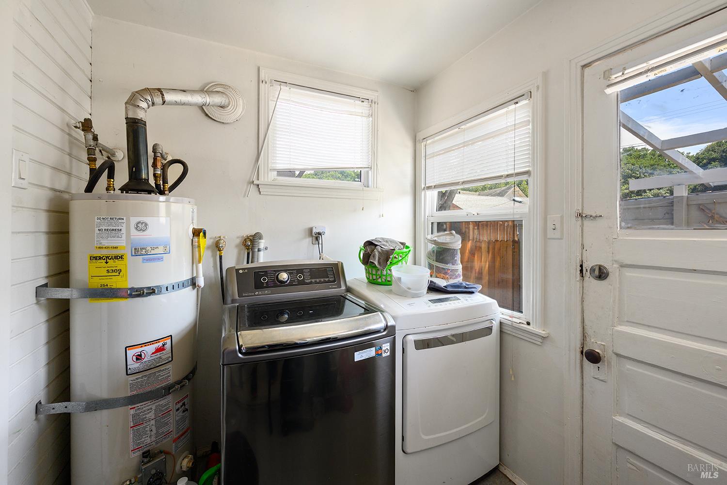 732 Petaluma Boulevard S Petaluma CA 94952