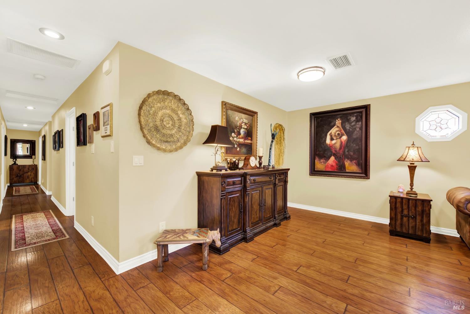 262 N Alamo Drive Vacaville CA 95688