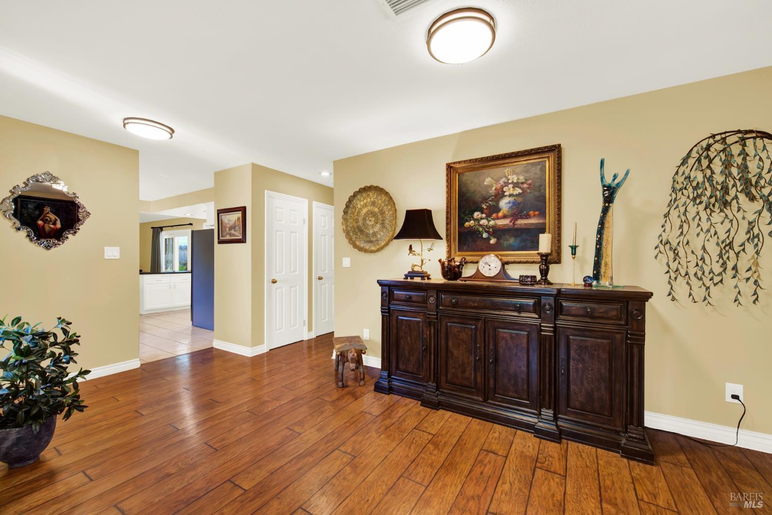 262 N Alamo Drive Vacaville CA 95688