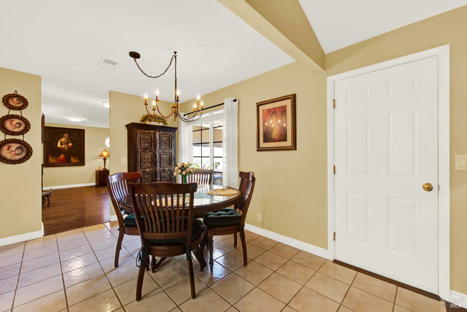 262 N Alamo Drive Vacaville CA 95688