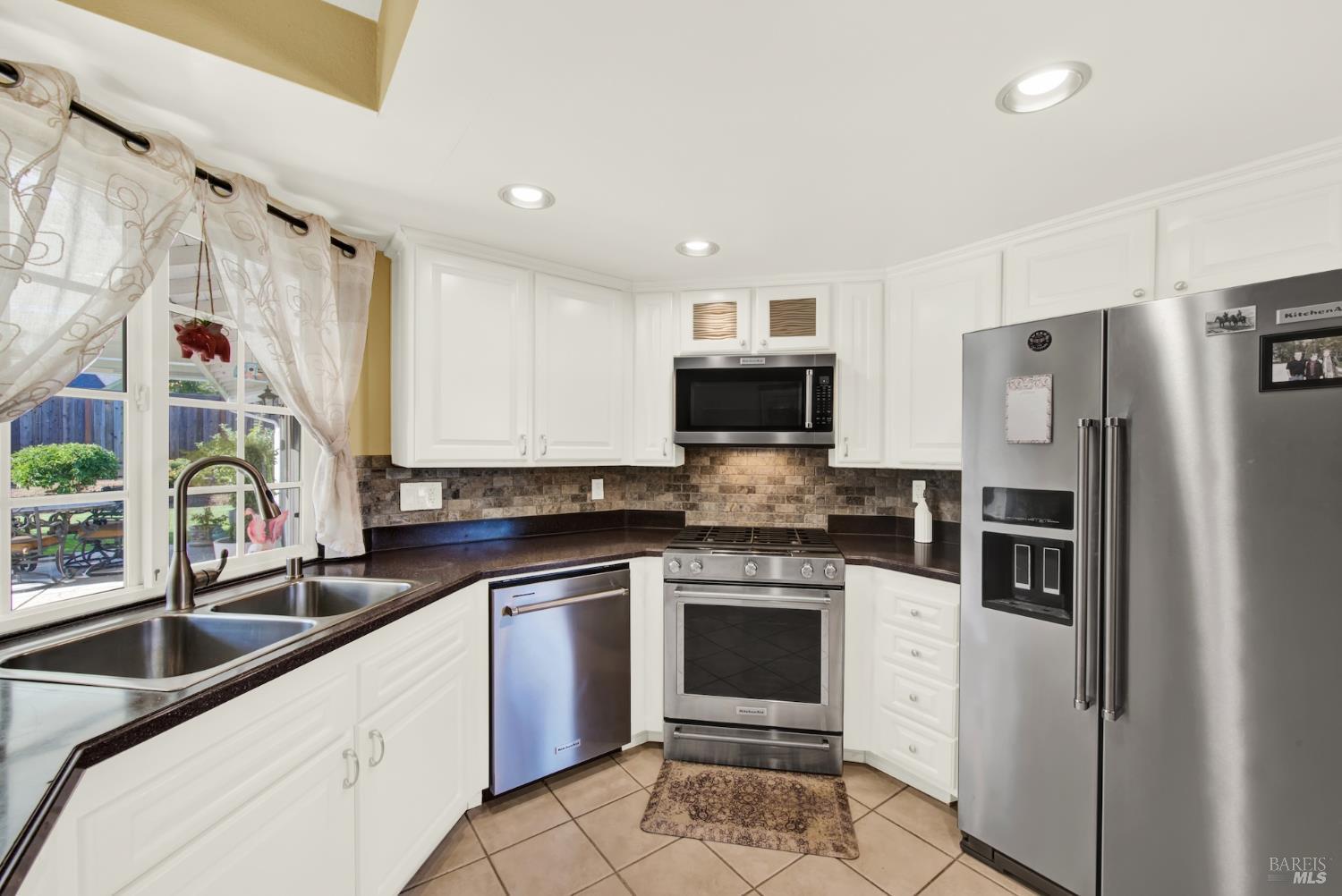 262 N Alamo Drive Vacaville CA 95688